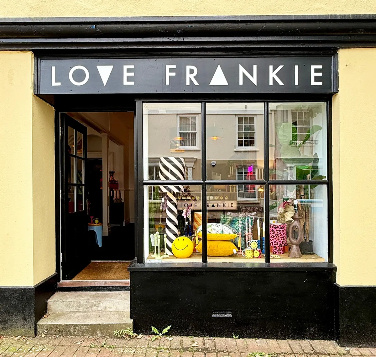 Love Frankie shop entrance and display window on New Walk